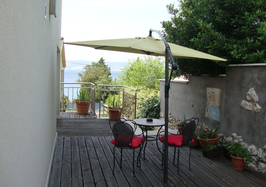 Apartments Ilona Novi Vinodolski Exterior photo